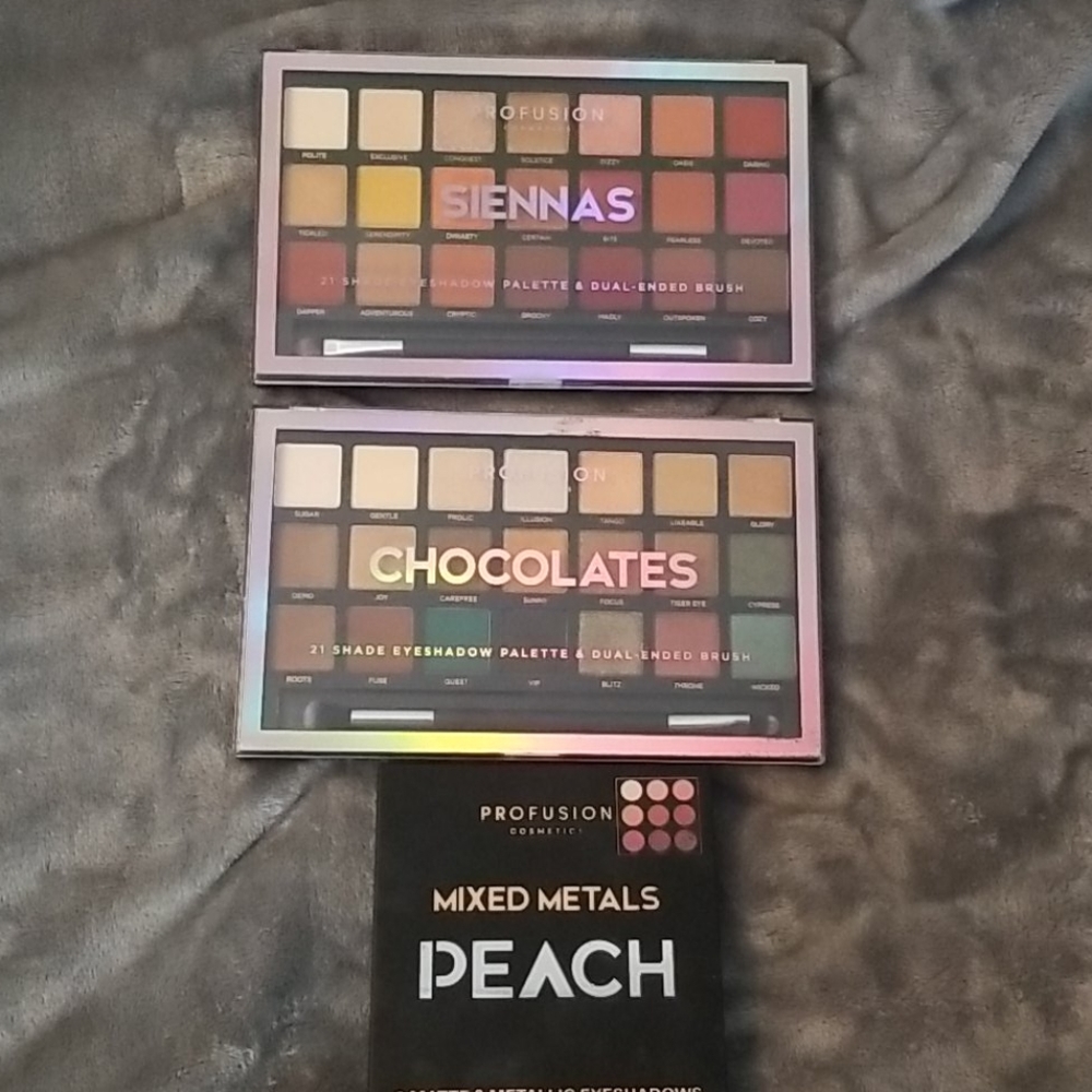 Profusion eye shadow palettes